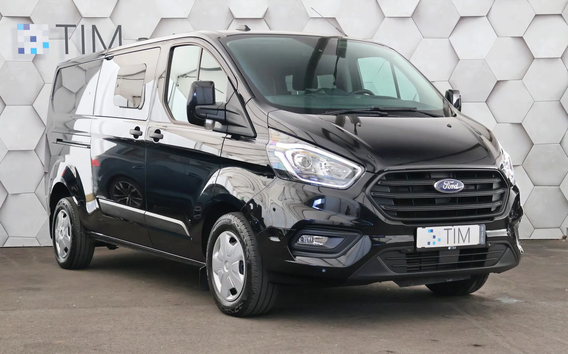 Zunanja slika - Ford E-Transit Custom - 2.0 TDCi L2H1 130KM 1+5 - 2