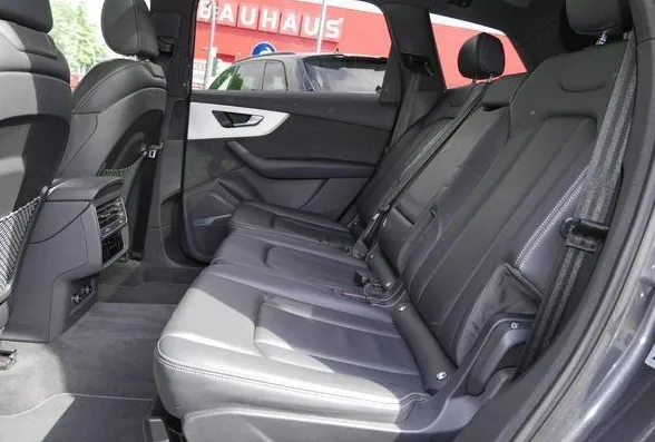 Zunanja slika - Audi Q7 - 50 TDI quattro S line - 9