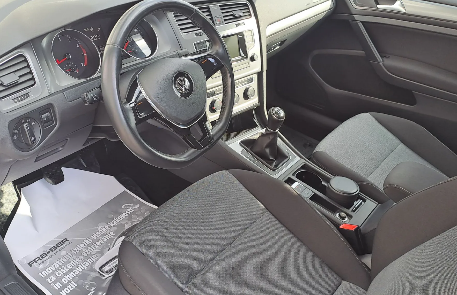 Zunanja slika - Volkswagen Golf - 1.2 TSI BMT Trendline - 5