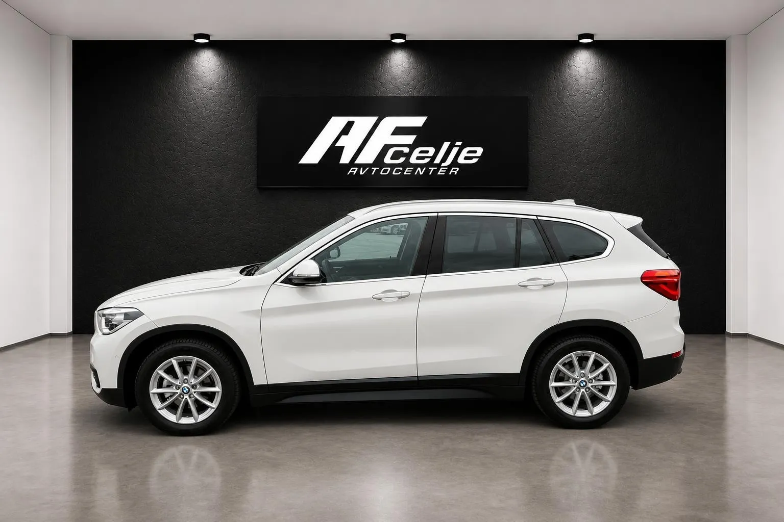 Zunanja slika - BMW serija X1: - sDrive16d-AUT-FUL LED-SPORT-LIZING ZA TUJCE- - 6