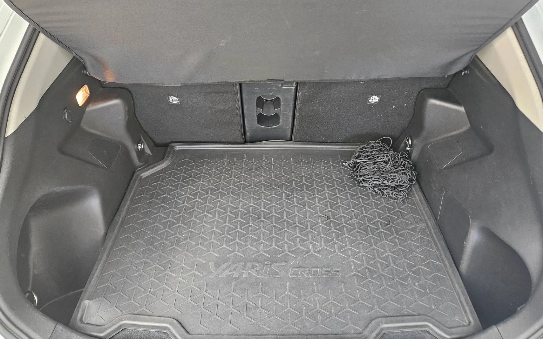 Notranja slika - Toyota Yaris Cross - 1.5 VVT-iE Elegant... - 10