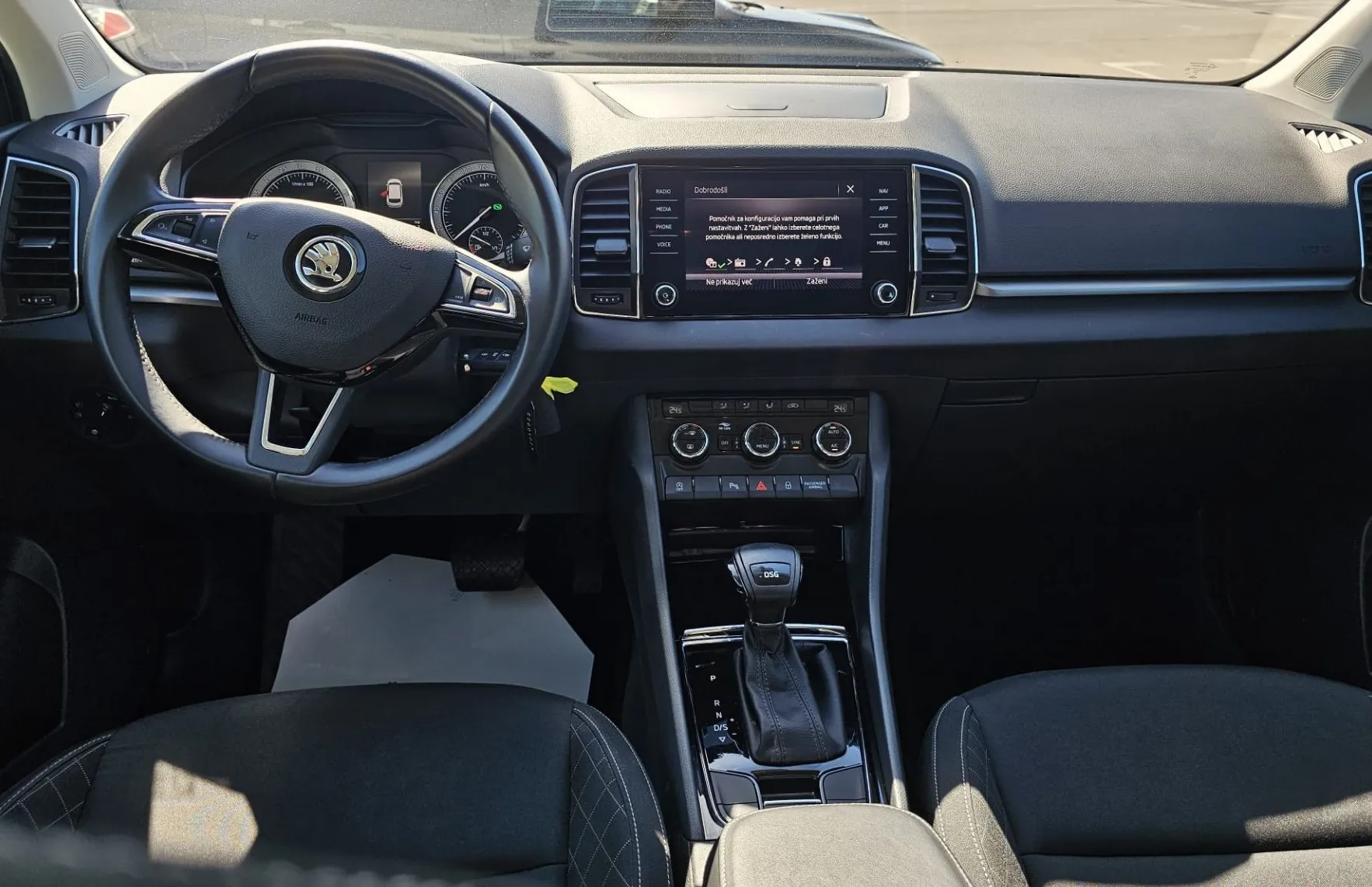 Zunanja slika - Škoda Karoq - Style 1.6 TDI DSG|FULED|ALU|ASSIS.|NAVI|2xPDC| - 9