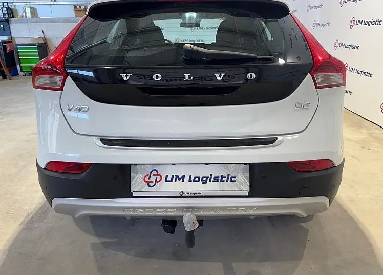Zunanja slika - Volvo V40 Cross Country - D2 Momentum - PDC - ALU - 5