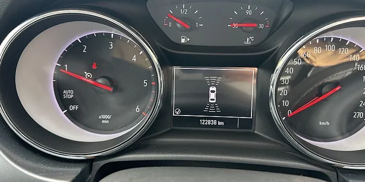 Zunanja slika - Opel Astra - 1.5 Dizel 77KW S S Edition SAMO 122000 km - 11