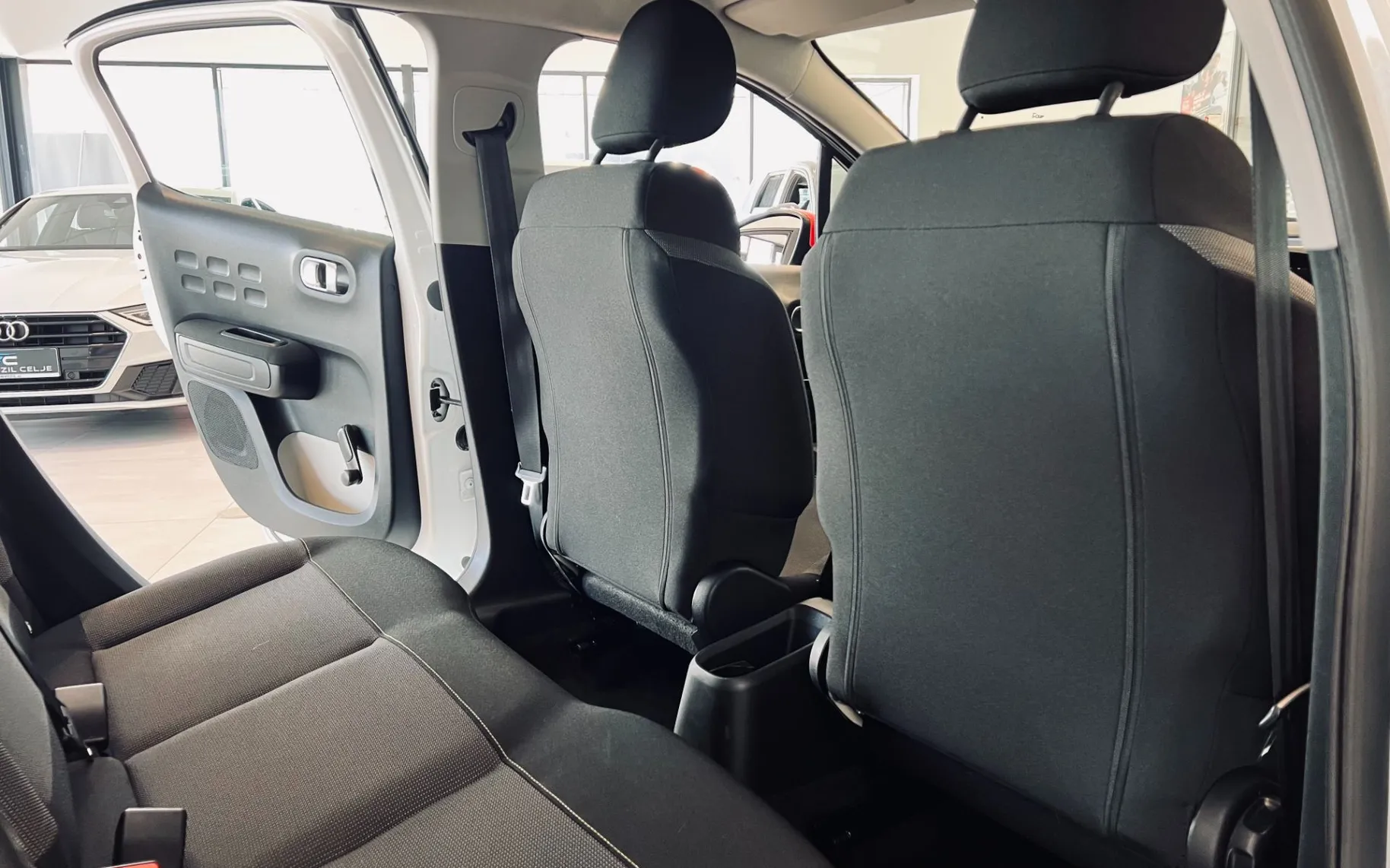 Zunanja slika - Citroën C3 - 1,2 PureTech 83 Feel - 12