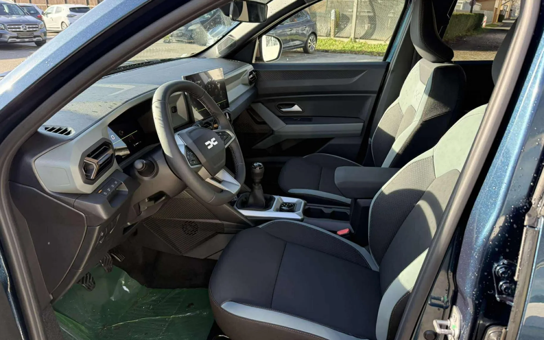 Zunanja slika - Dacia Bigster - mild hybrid 130 Extreme 4X4 - 6