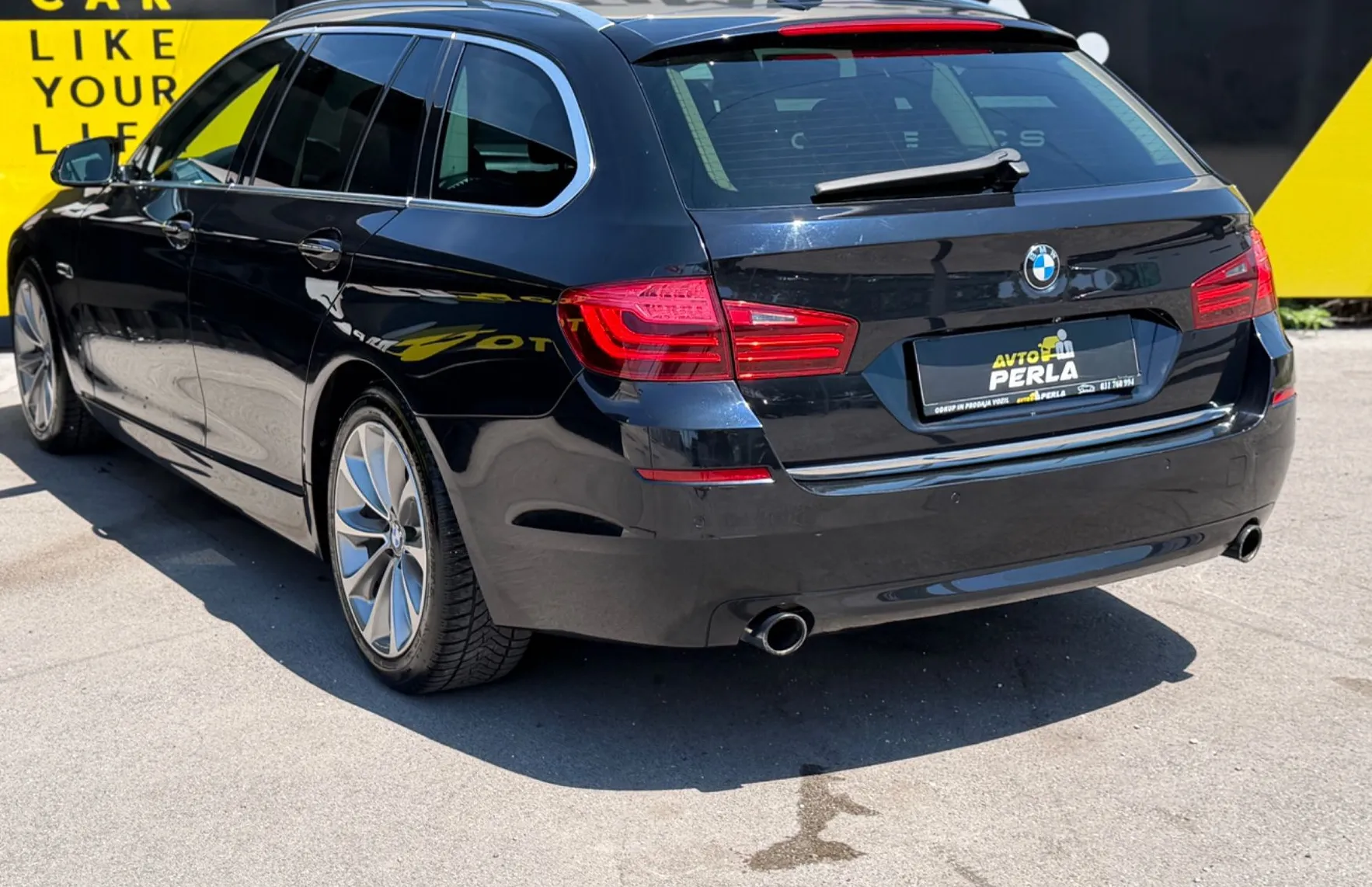 Zunanja slika - BMW Serija 5 - Touring: 535 LUXURY LINE-ACC-HIGH LED-NAVI-HARMAN KARDON - 7