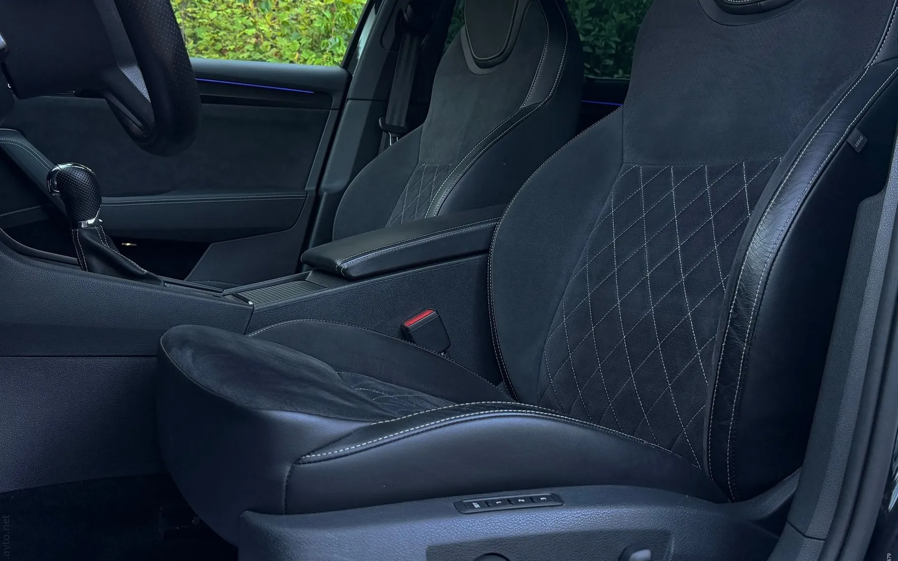 Notranja slika - Škoda Superb - iV 1.4 TSI Sportline DSG|MATRIX|ACC|KAM|KEYLESS - 9