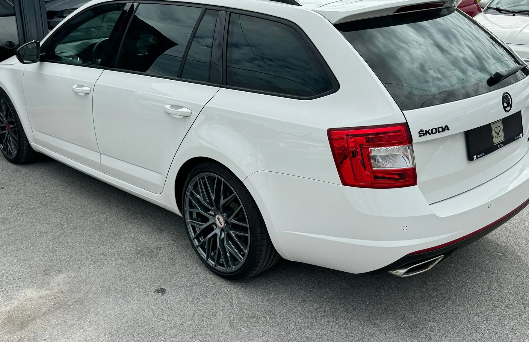 Zunanja slika - Škoda Octavia - 2.0TDI RS DSG 135 kW - 7