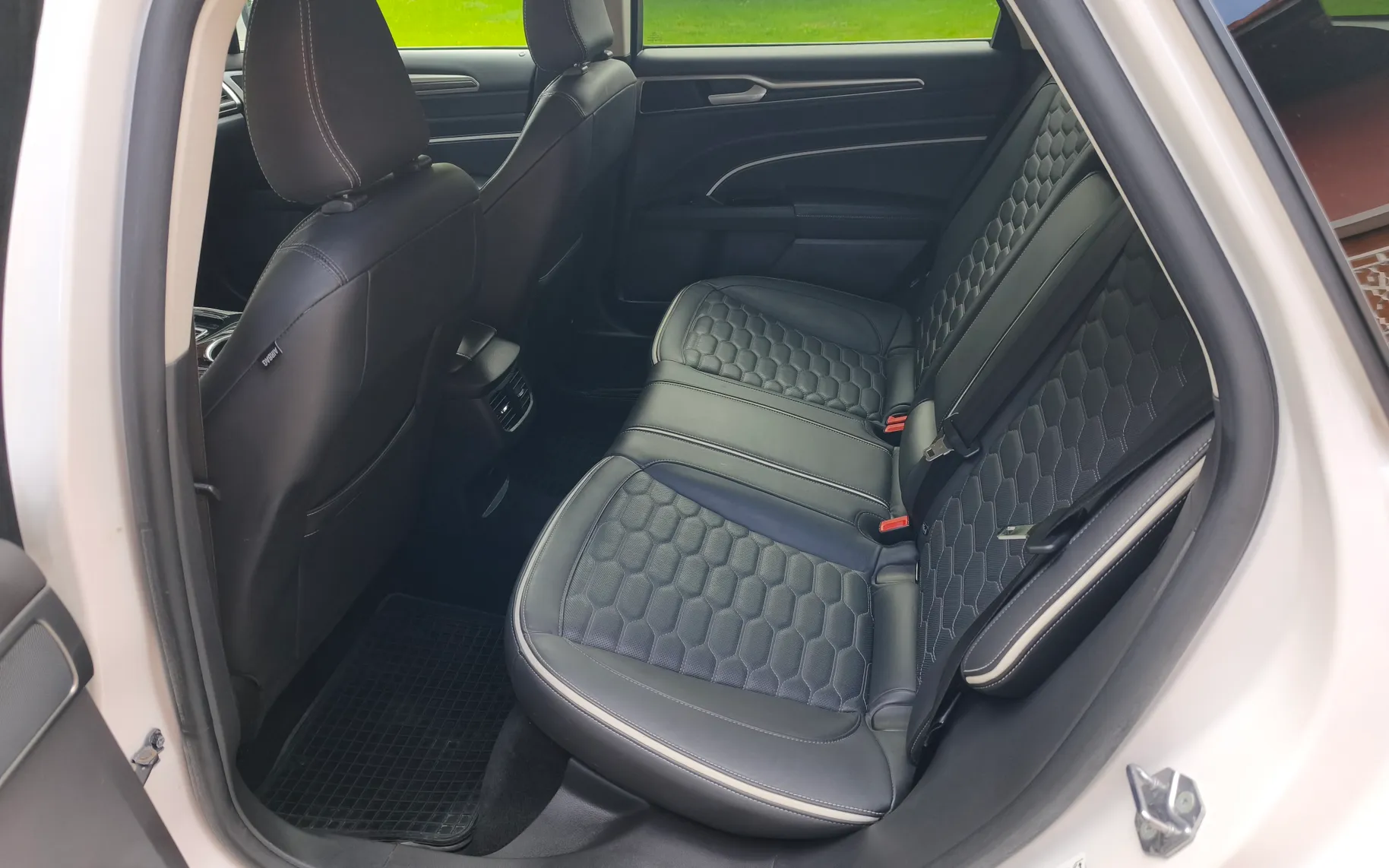 Zunanja slika - Ford Mondeo - Vignale - 5