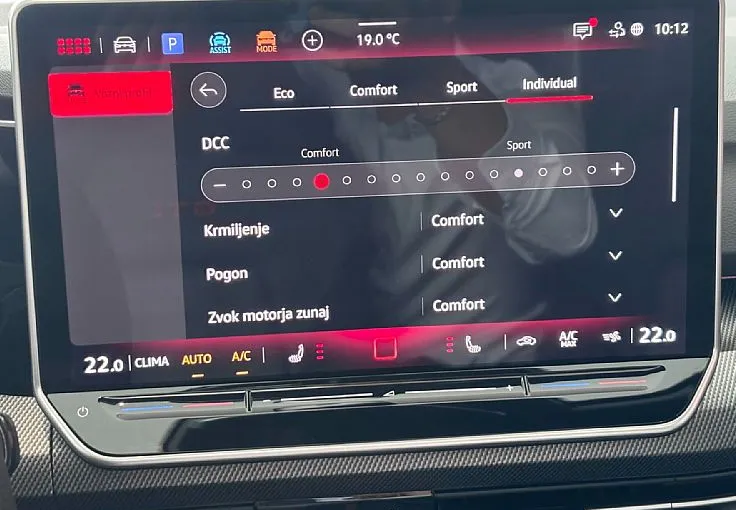 Zunanja slika - Volkswagen Golf - GTI 2.0 TSI DSG - PANO - 360 - DCC-MOŽNO NAROČILO - 8