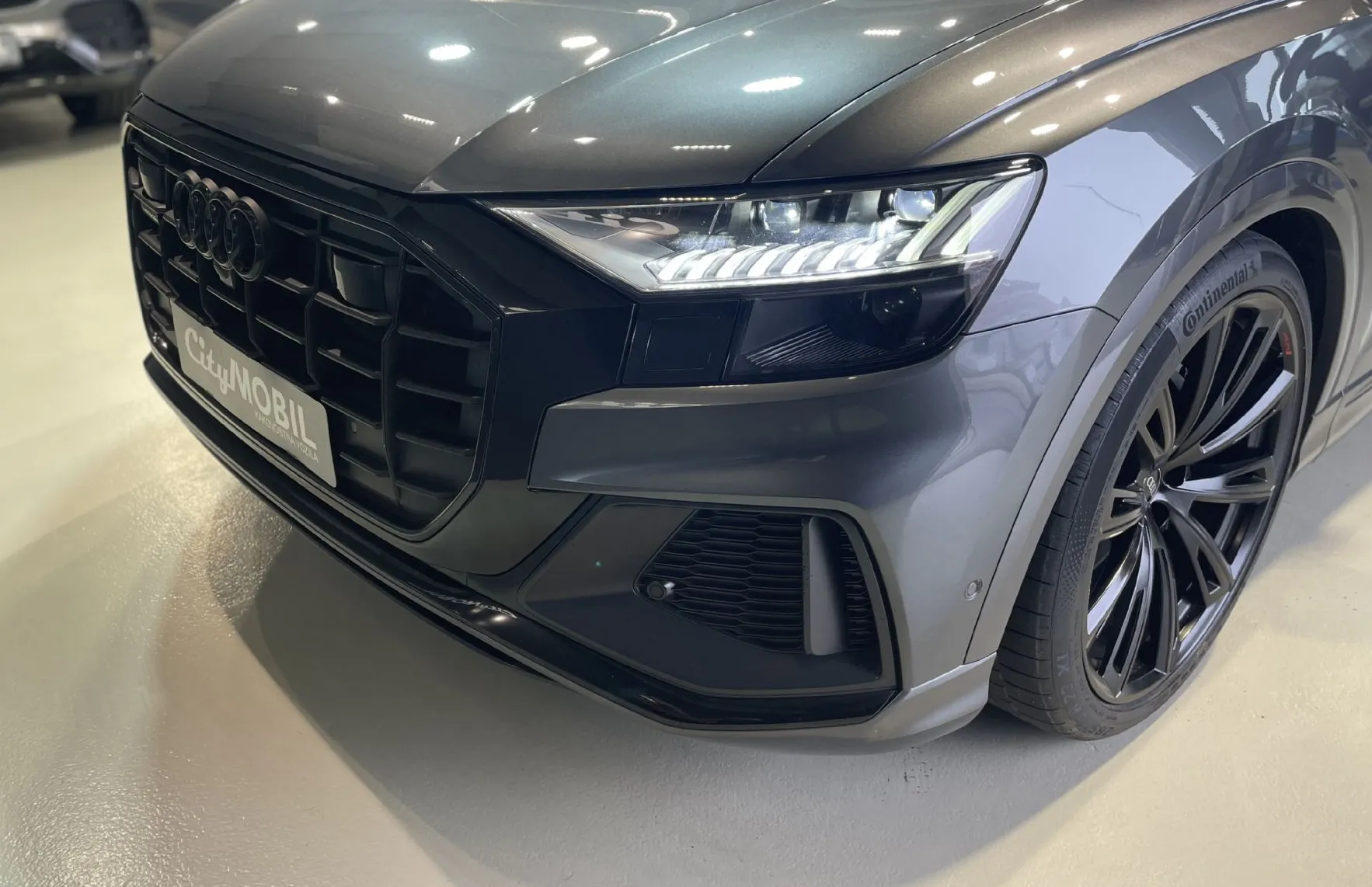 Zunanja slika - Audi Q8 - 50TDI-S LINE-QUATTRO-HEAD UP-PANO-SOFT-NAVI-ZRAČNO - 4