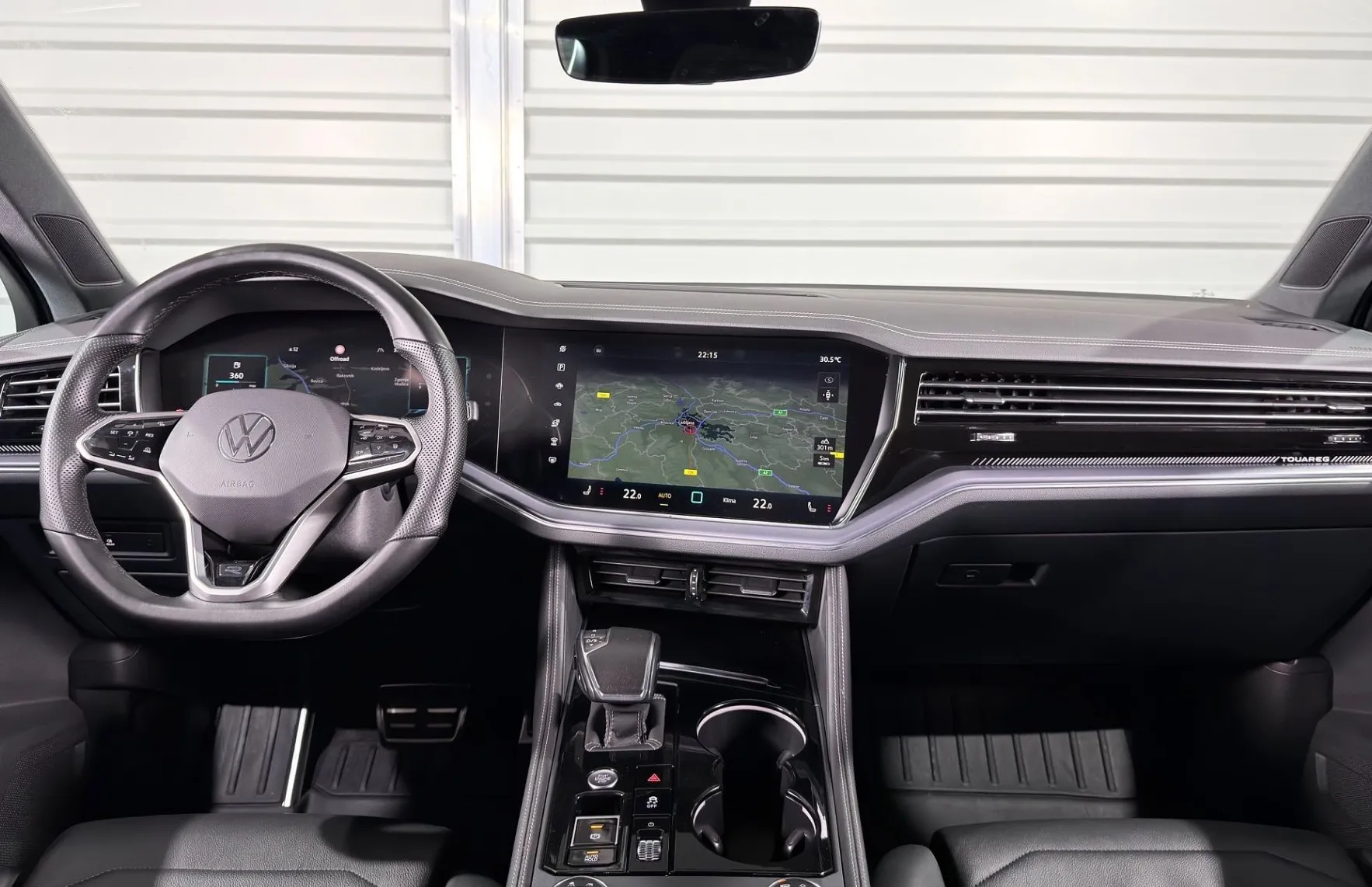 Zunanja slika - Volkswagen Touareg - 4MOTION V6 TDI BMT R-Line - ZRAČNO - KAMERA - 8