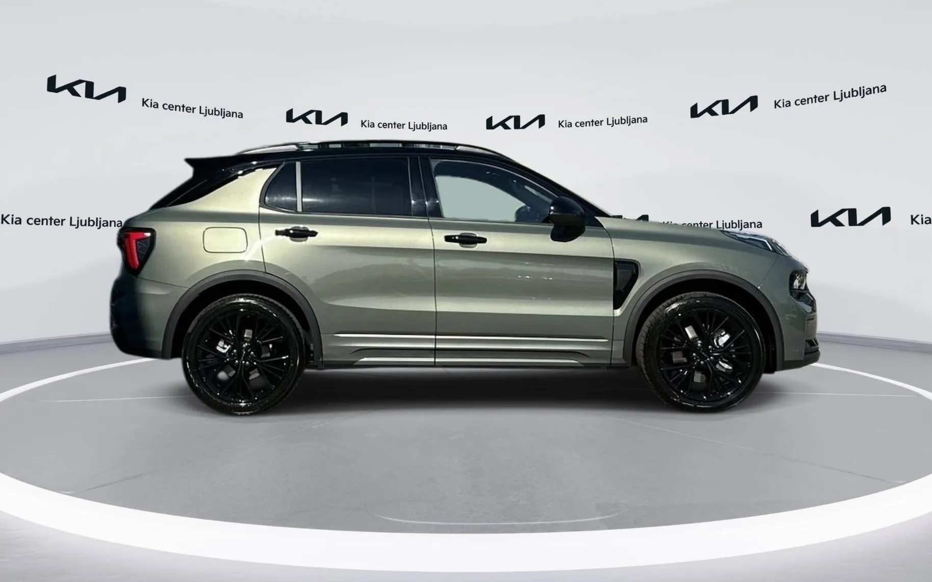 Zunanja slika - Lynk & Co 01 - More 2025 Priključni hibrid... - 4