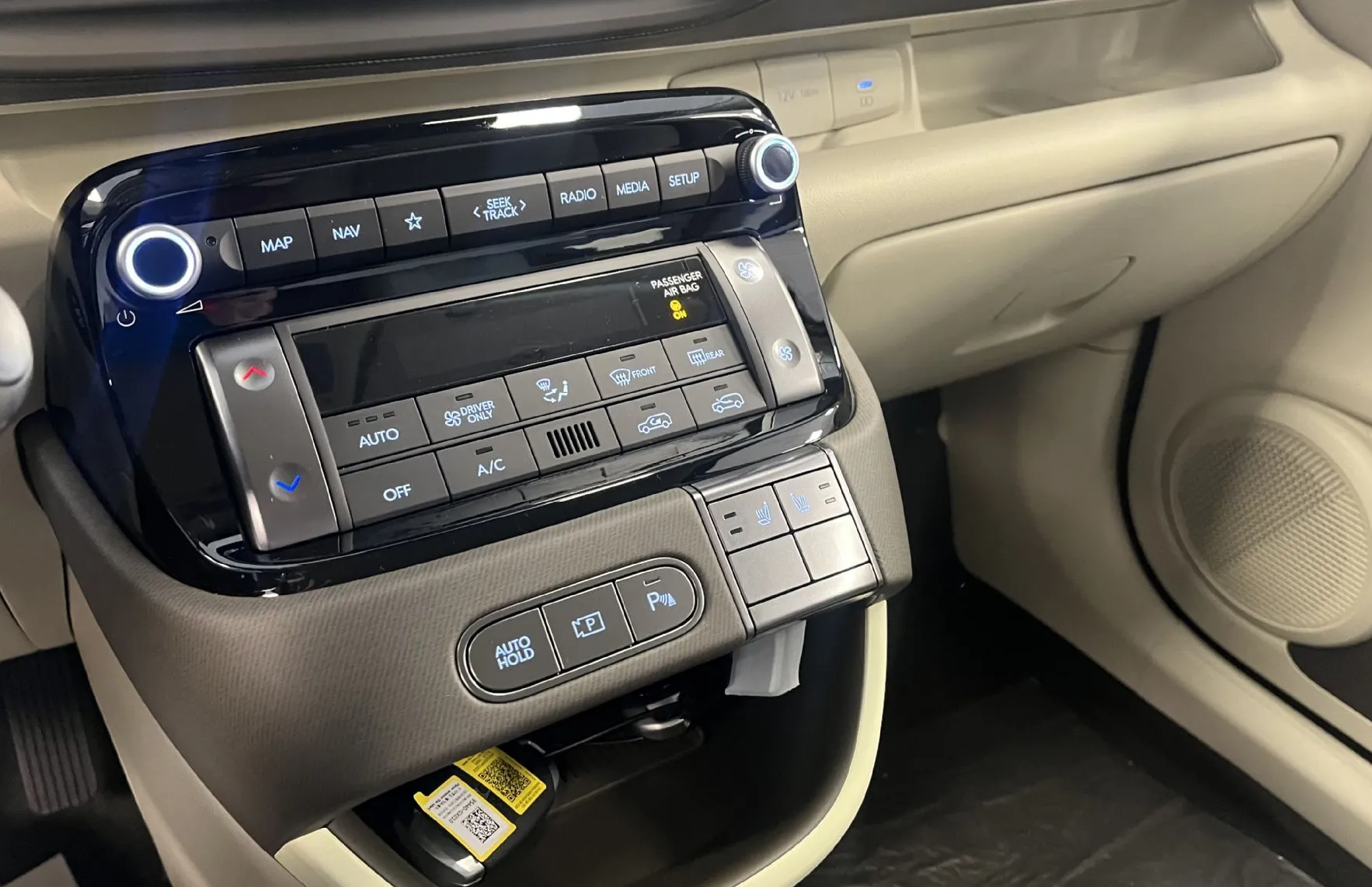 Zunanja slika - Hyundai Inster - 49 kWh STYLE. ENERGY. WINTER. RAC - 14