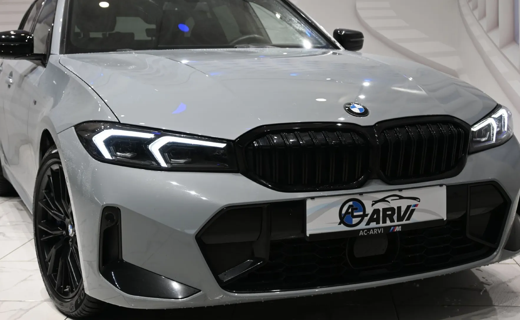 Zunanja slika - BMW Serija 3 - Touring: 330d xDrive -M.SPORT PRO-RADAR-H K-KEYLESS-KAME - 1