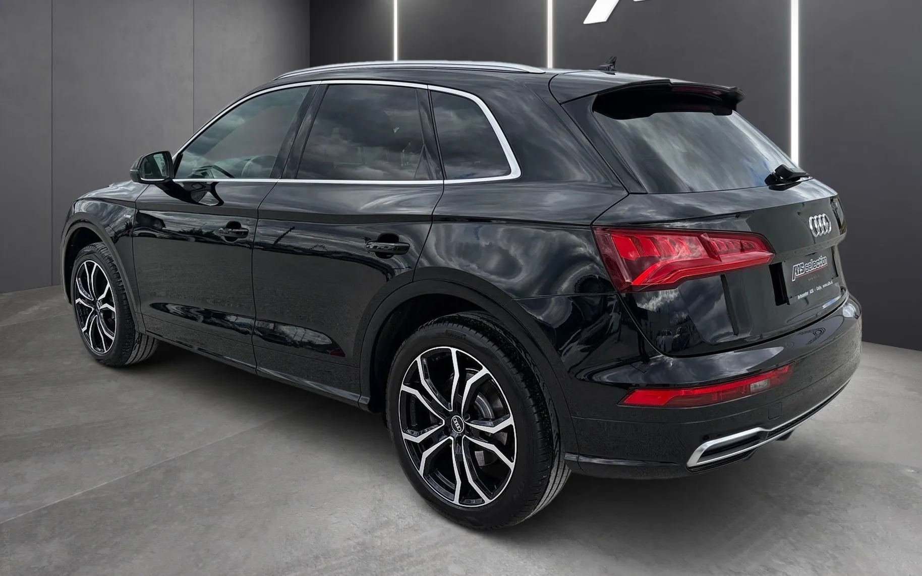 Zunanja slika - Audi Q5 - Quattro 40 TDI S-Line S tronic-LED-PDC-Kamera-Na.. - 4