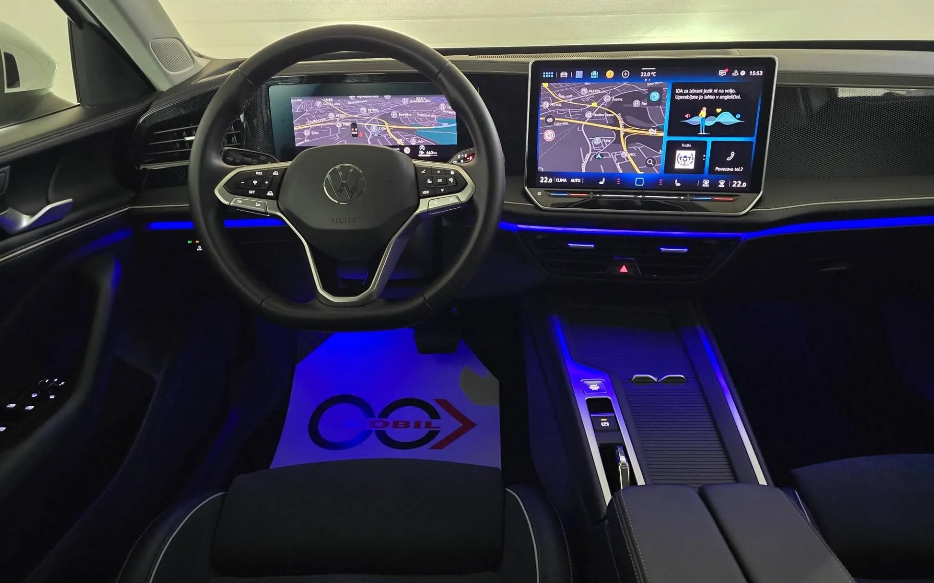 Notranja slika - Volkswagen Passat Variant - 1.5 eTSI BMT Business DSG- LED.360kam.memory.asist - 11