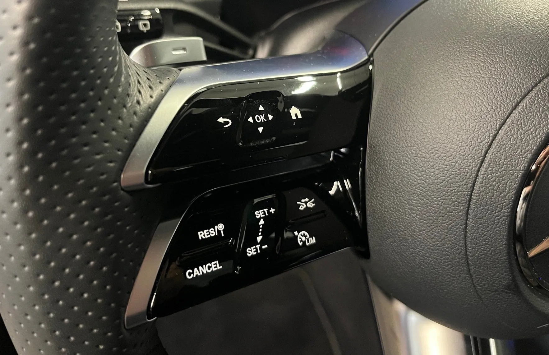 Zunanja slika - Mercedes-Benz GLC-Razred - GLC 300d 4MATIC AMG Line Avt. - 16