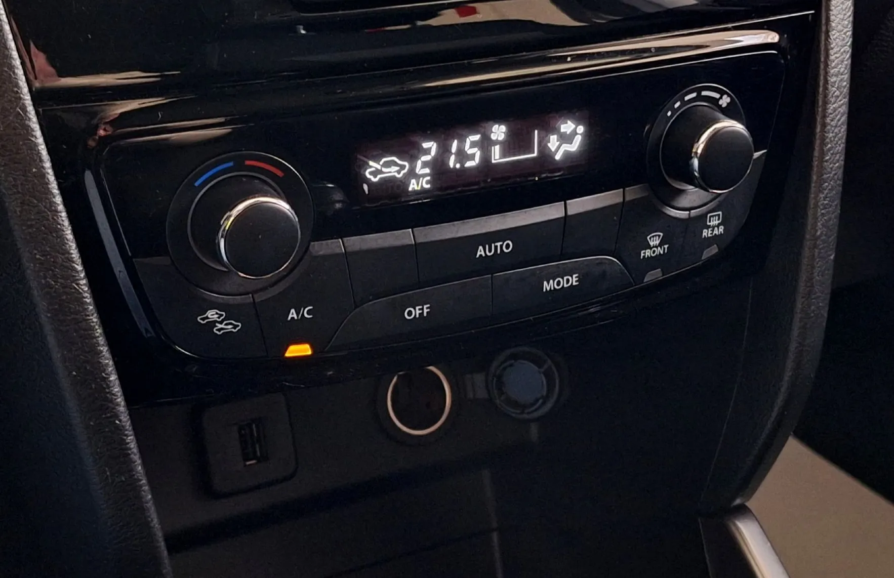 Zunanja slika - Suzuki Vitara - 1.4 BOOSTERJET HYBRID PREMIUM ALLGRIP - 17