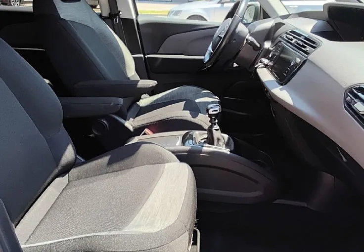Zunanja slika - Citroën C4 Grand SpaceTourer - BlueHDi 130 S S Feel -2 - 7