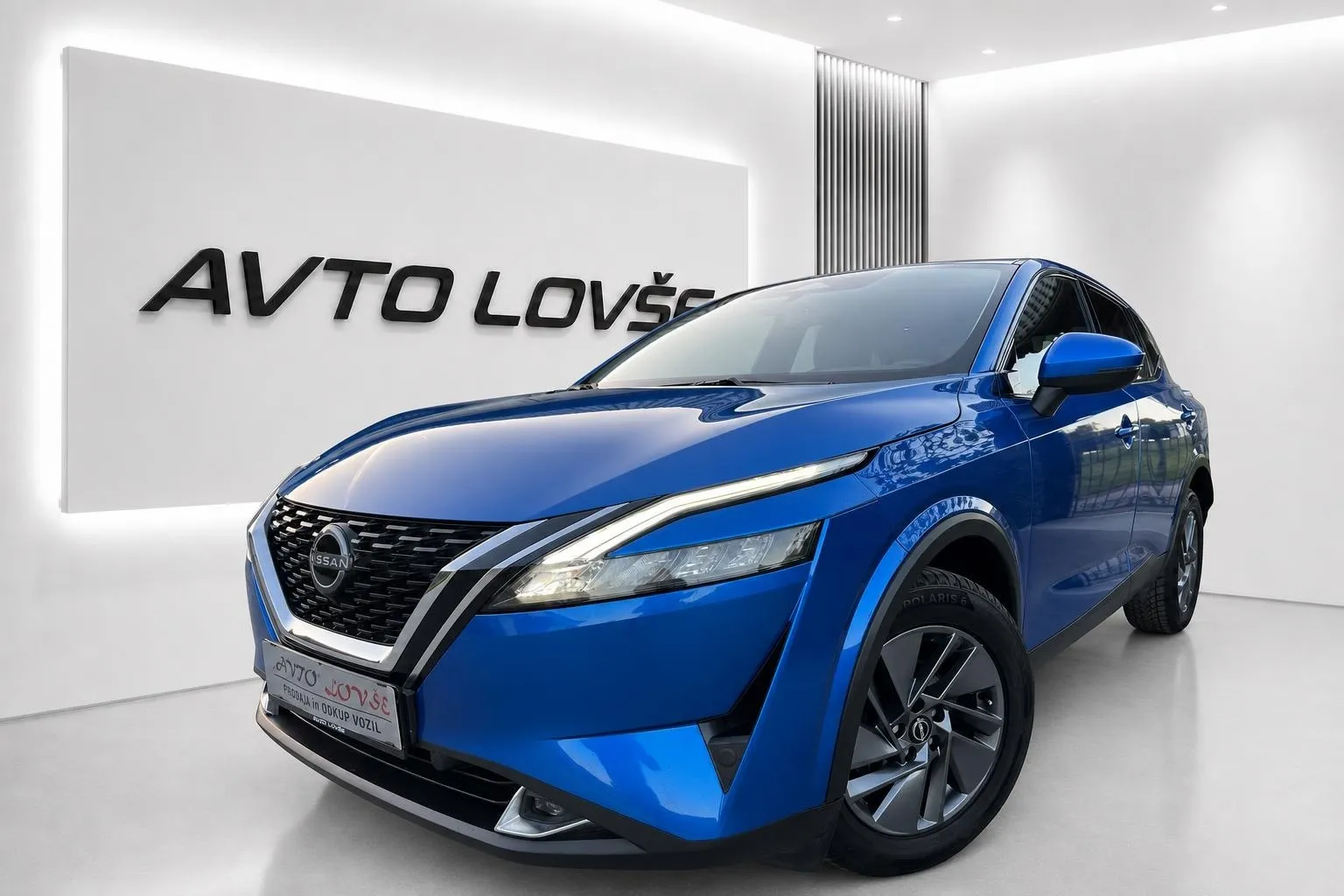 Zunanja slika - Nissan Qashqai - 1.3 DIG-T MHEV N-Connecta-1 LASTNIK-LED-ODLIČEN... - 1