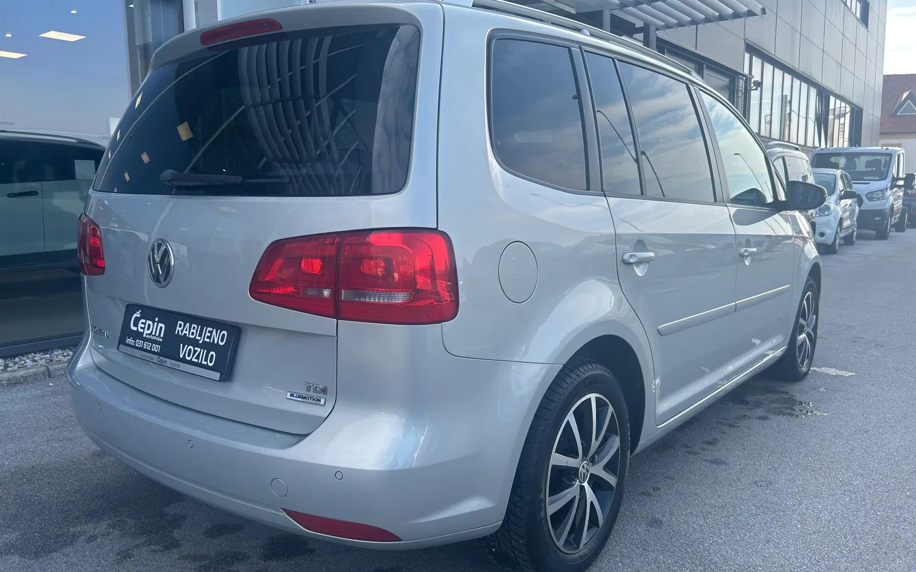 Zunanja slika - Volkswagen Touran - | 1.6 TDI | BlueMotion | DSG | HIGHLINE | TOP | - 5