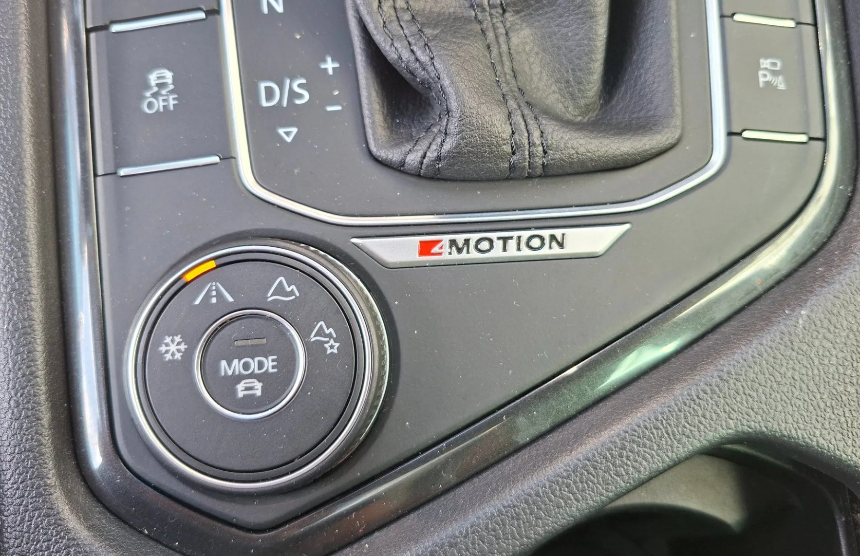 Zunanja slika - Volkswagen Tiguan - 4motion 2.0 TDI Highline DSG - 17