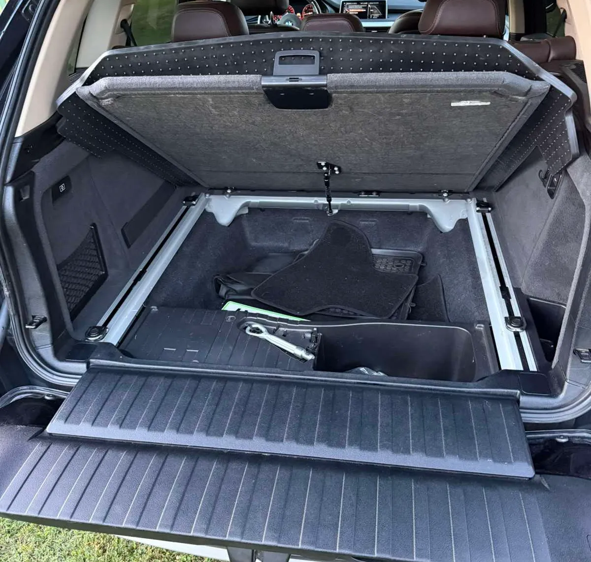 Notranja slika - BMW X5 - xDrive30d Avt. - 10