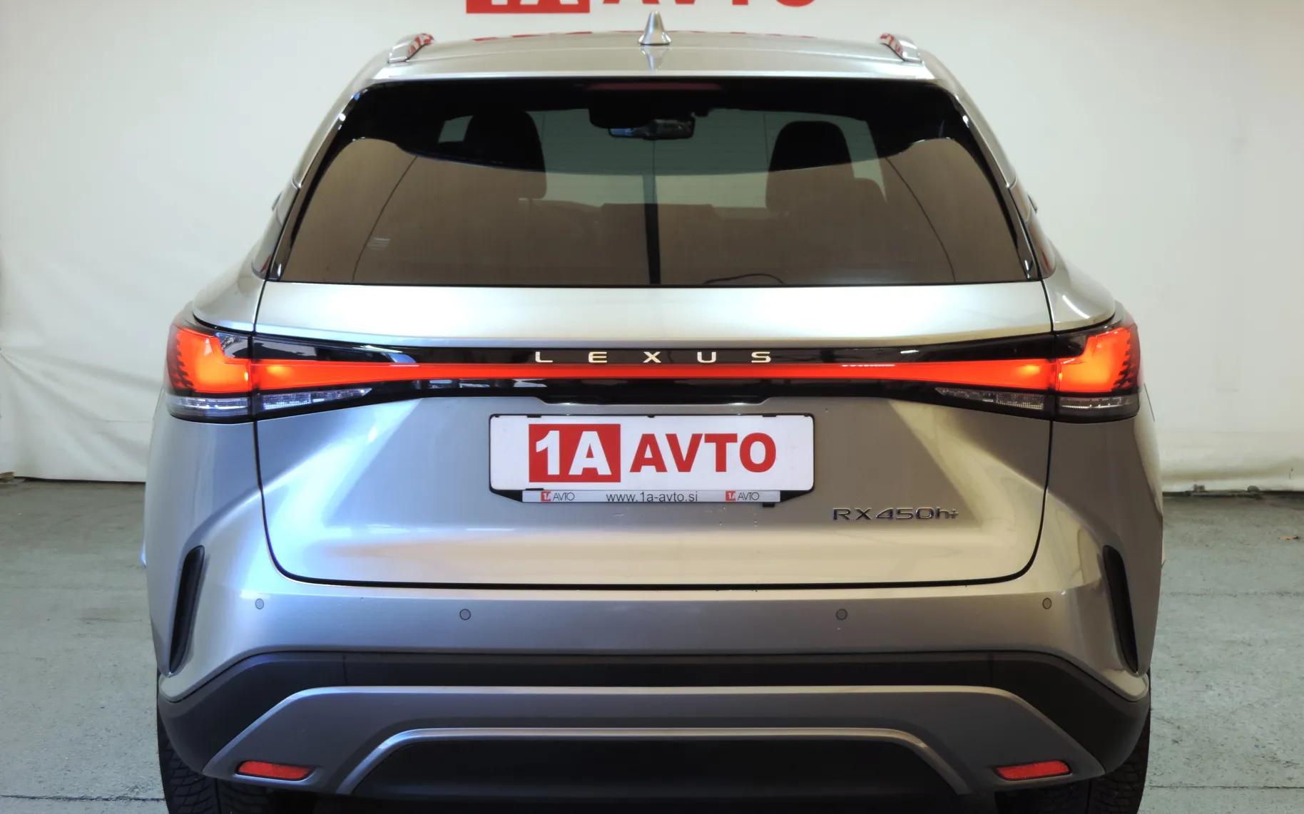 Zunanja slika - Lexus RX - Lexus  450h+ AWD PHEV Luxury. ACC-360-21 COL - 6