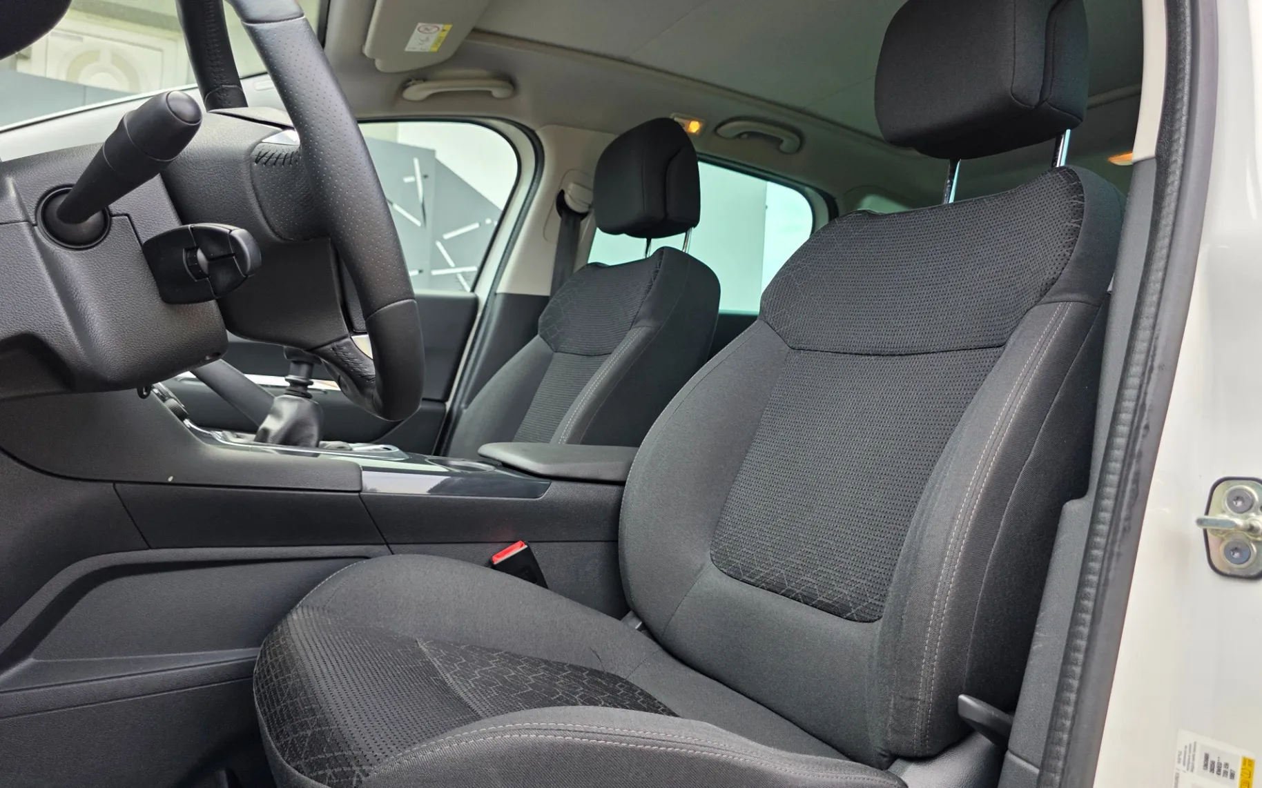 Zunanja slika - Peugeot 3008 - 1,6 HDi Style - 10