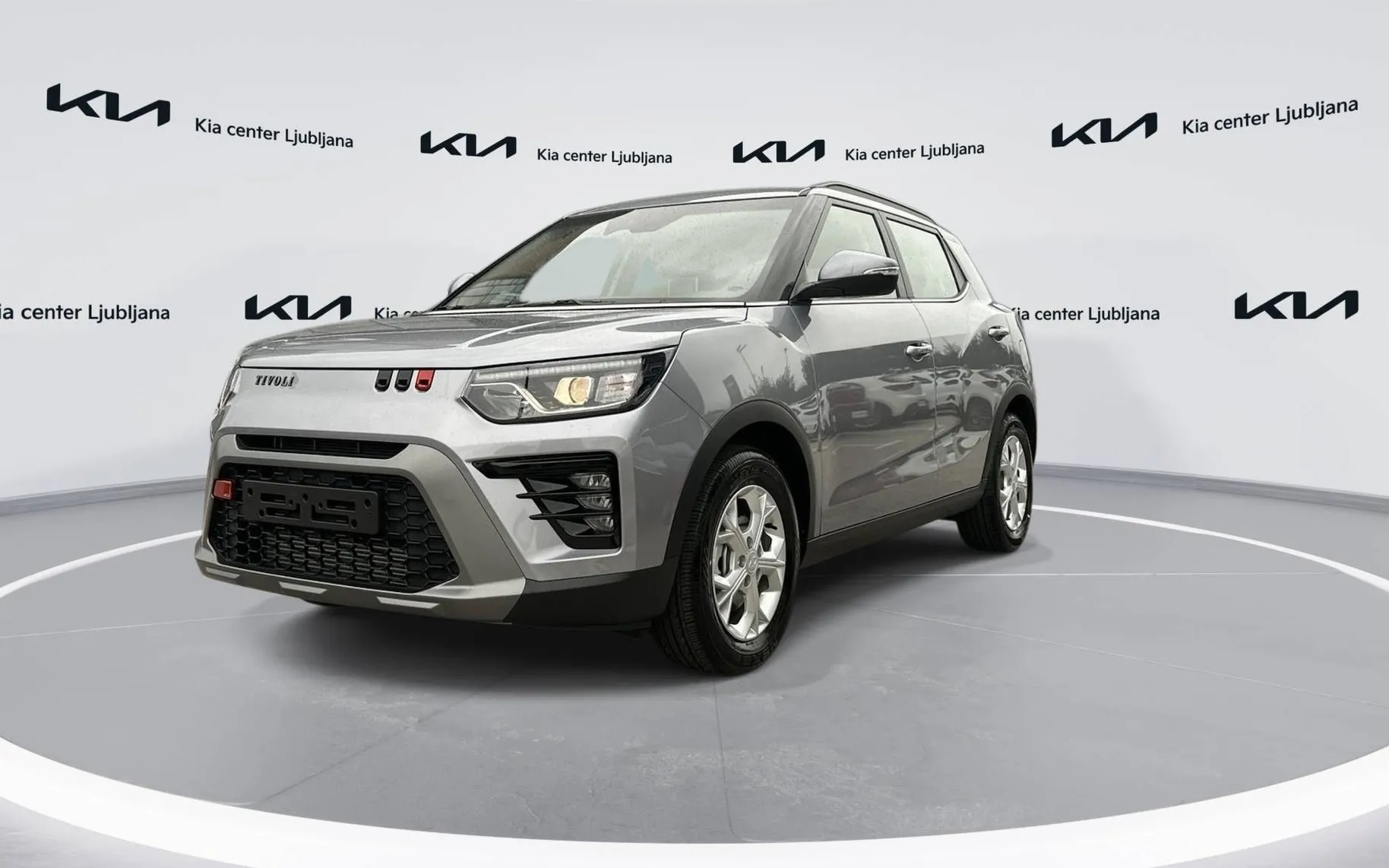 Zunanja slika - SsangYong Tivoli - 1.5 T-GDi Fresh 2WD A T - 1