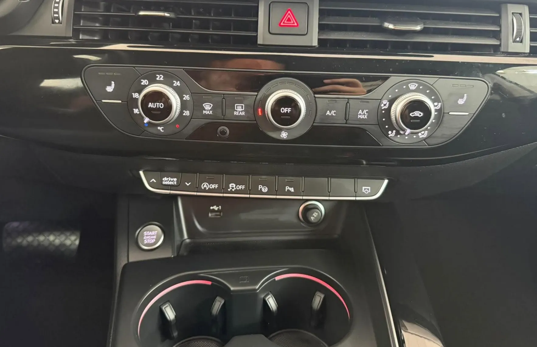 Zunanja slika - Audi A5 - 45 TFSI quattro S line 2.0 TFSI 195KW.NEMŠKI+4ALU - 11