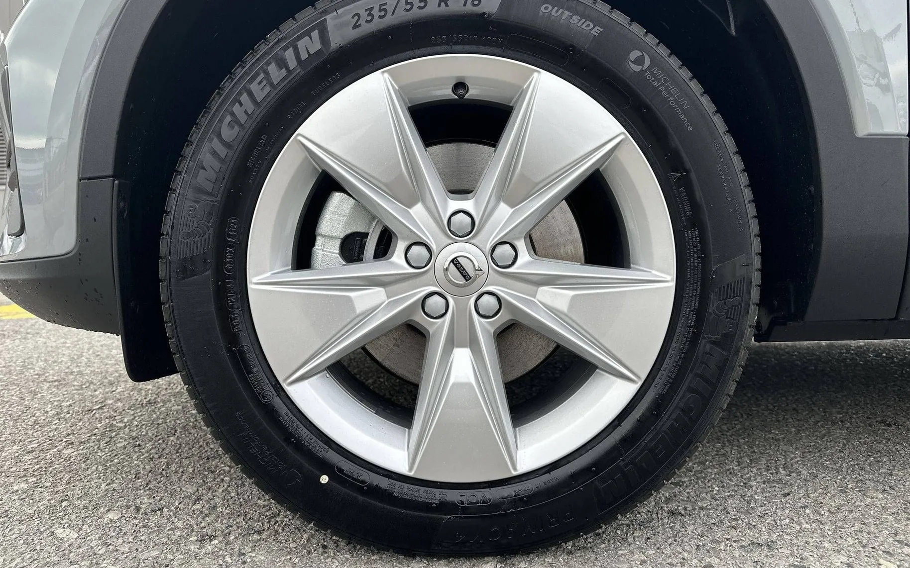Notranja slika - Volvo XC40 - B3P Core Avt... - 9
