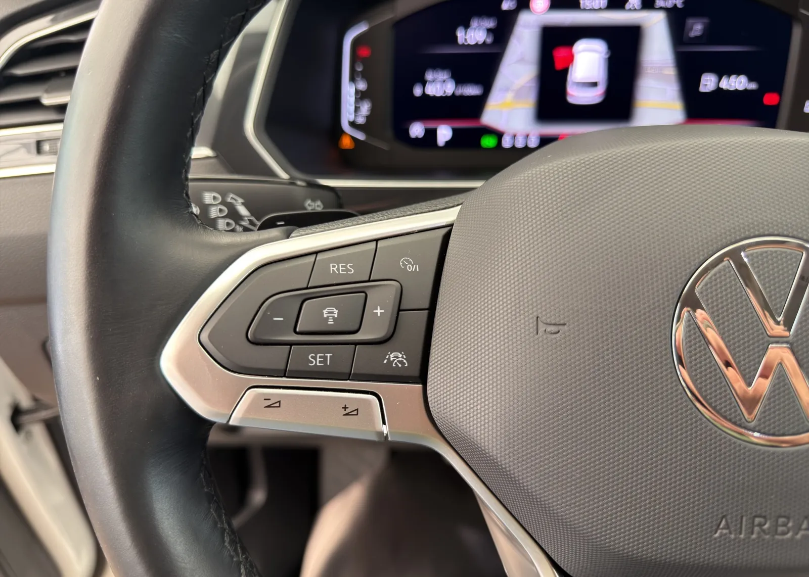 Zunanja slika - Volkswagen Tiguan - 4motion 2,0 TSI DSG - 6