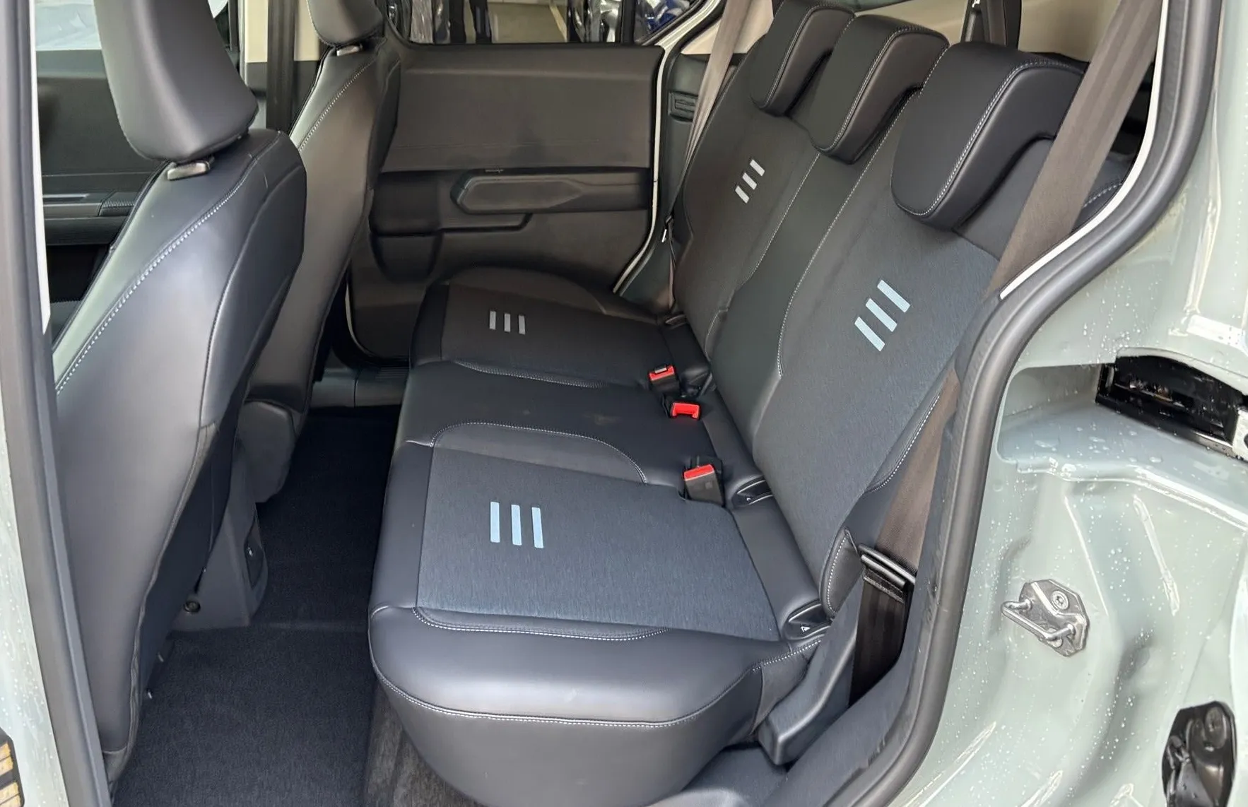 Zunanja slika - Ford Tourneo - Courier E-COURIER ACTIVE 43KWH 136PS FWD - 12