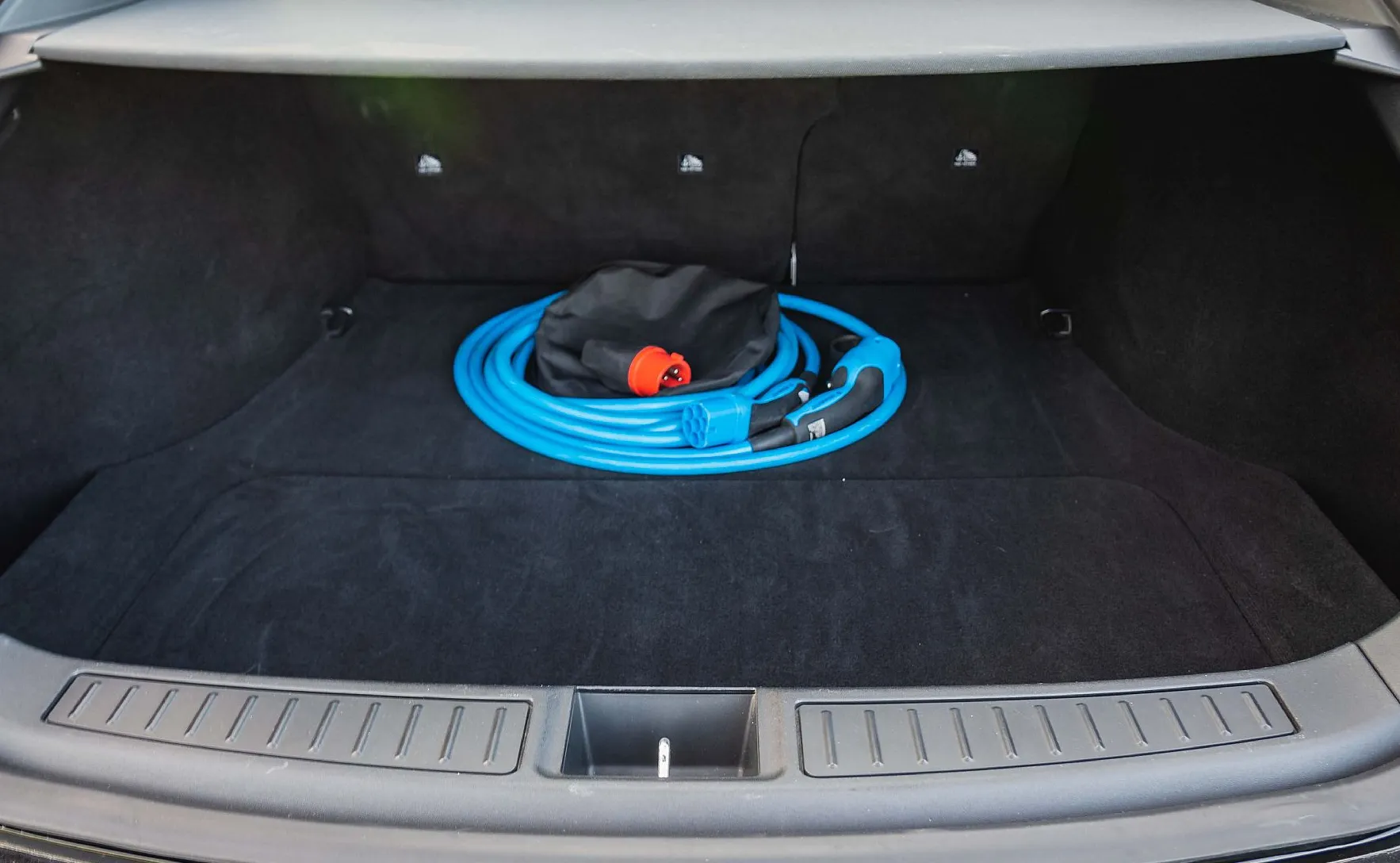 Zunanja slika - Tesla Model S - P85D 700  KM VSA OPREMA FREE SUPERCAHRGING - 15