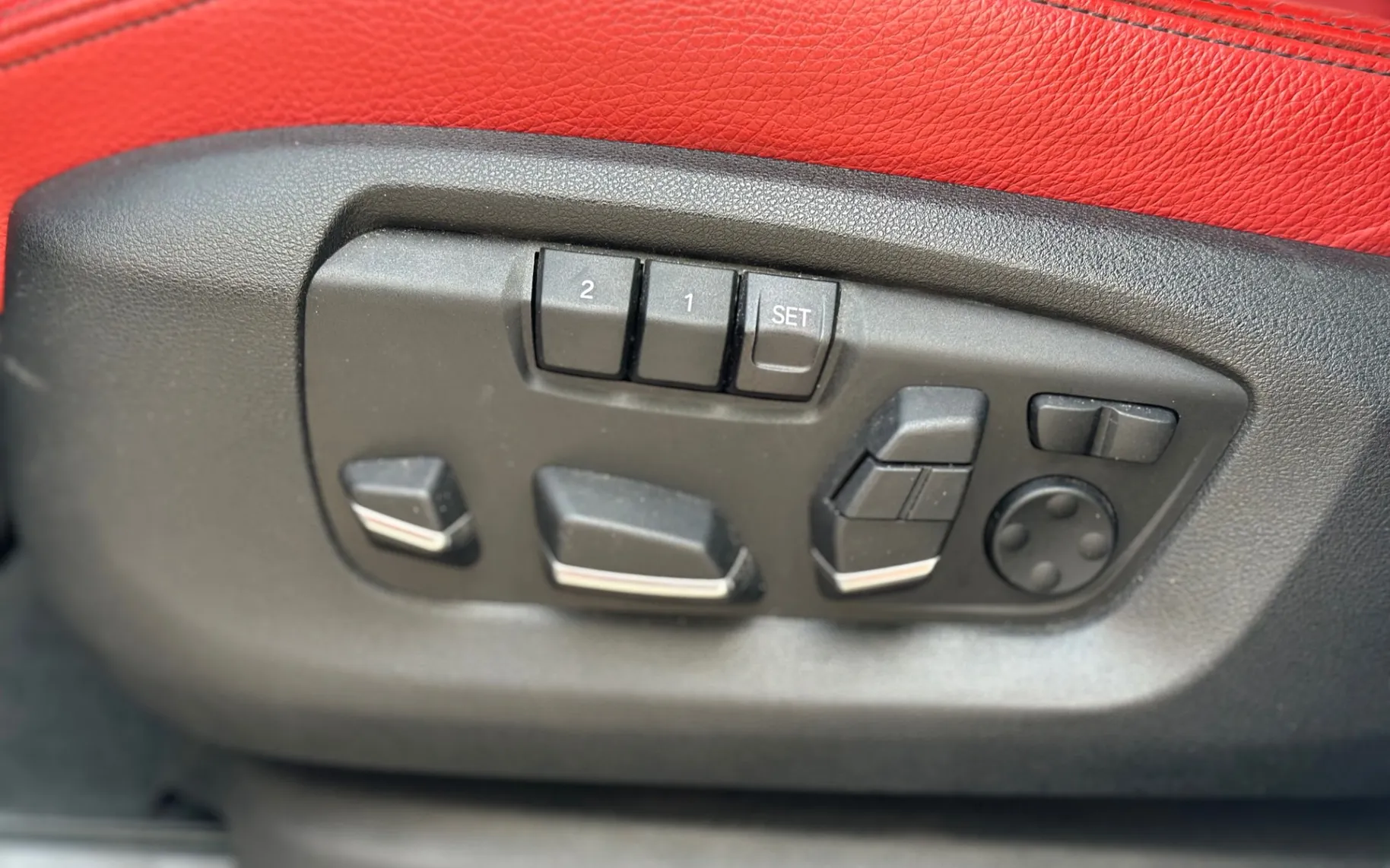 Zunanja slika - BMW X6 - xDrive 40d Avt. B O-360-Zračno-Head up-Memory-LED - 6