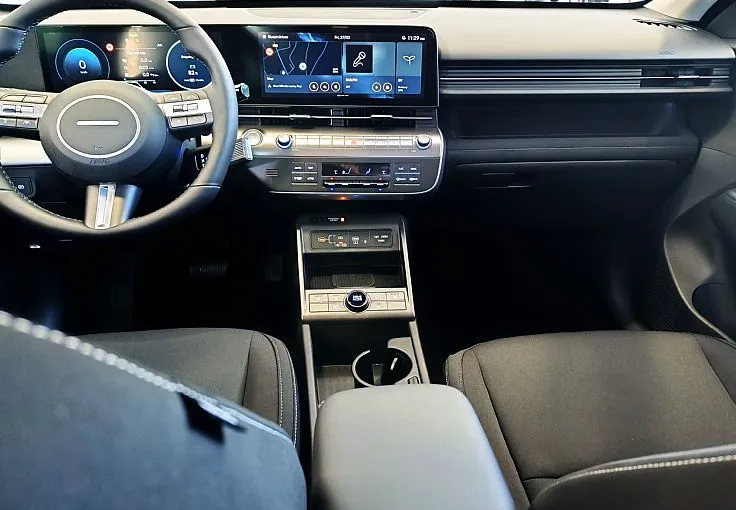 Zunanja slika - Hyundai Kona - BEV 48KWH PREMIUM-KAMERA-DAB-LED-TOPL.Č-AMBI-VIDEO - 7