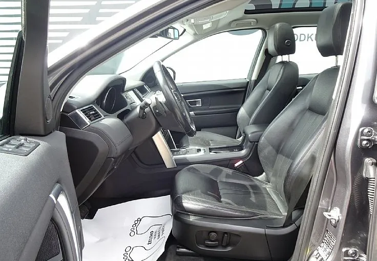Zunanja slika - Land Rover Discovery Sport - 2.0 TD4 4WD Luxury Avt. PANORAMA FINANCIRANJE - 6