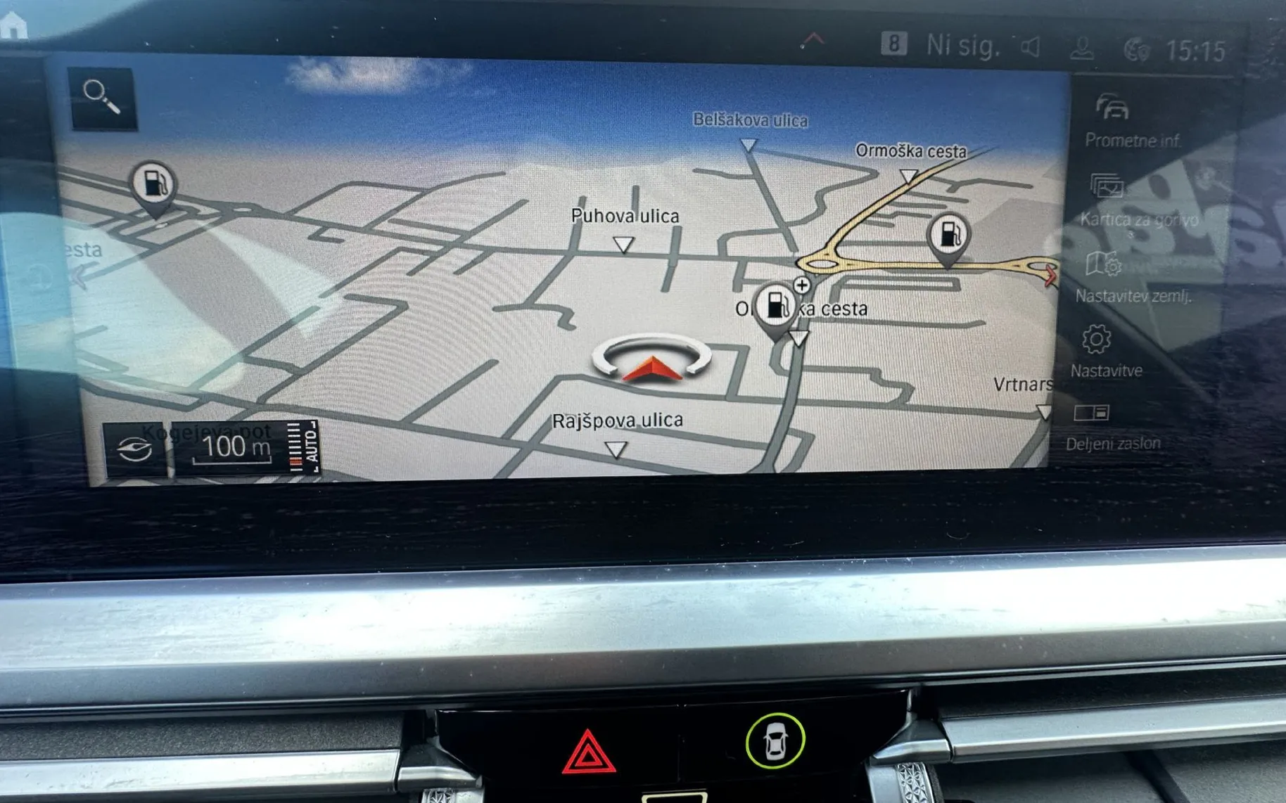 Notranja slika - BMW Serija 3 - Touring: 318i Luxury.NEMŠKI+4ALU.KAMERA.LED.USNJE.ACC.BE - 12
