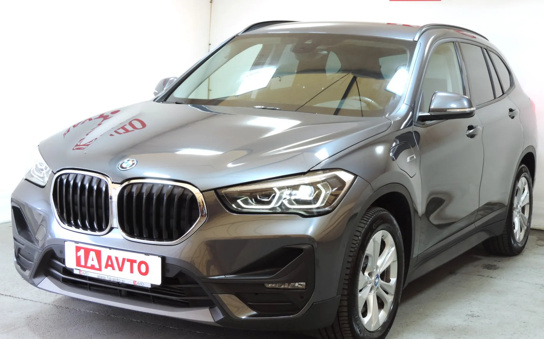 Zunanja slika - BMW X1 - xDrive25e Avt. KAMERA-LED-NAVI PRIKLJUČNI HYBRID - 1