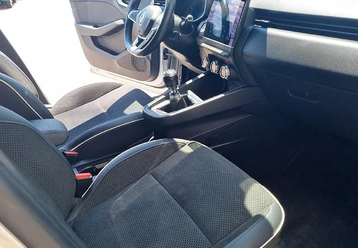 Zunanja slika - Renault Clio - TCe 100 Edition One 1.LAS.. SERVISNA. - 8