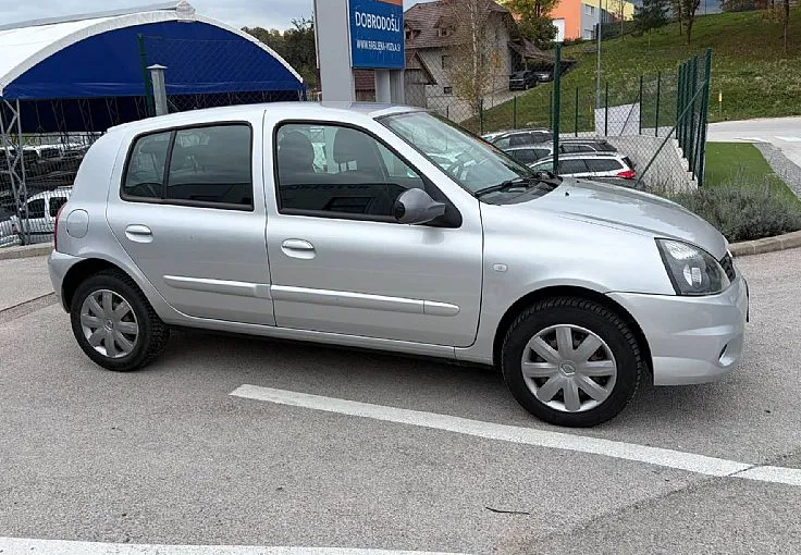 Zunanja slika - Renault Clio - 1.2 16V Storia Bye Bye SAMO 48400KM - 5