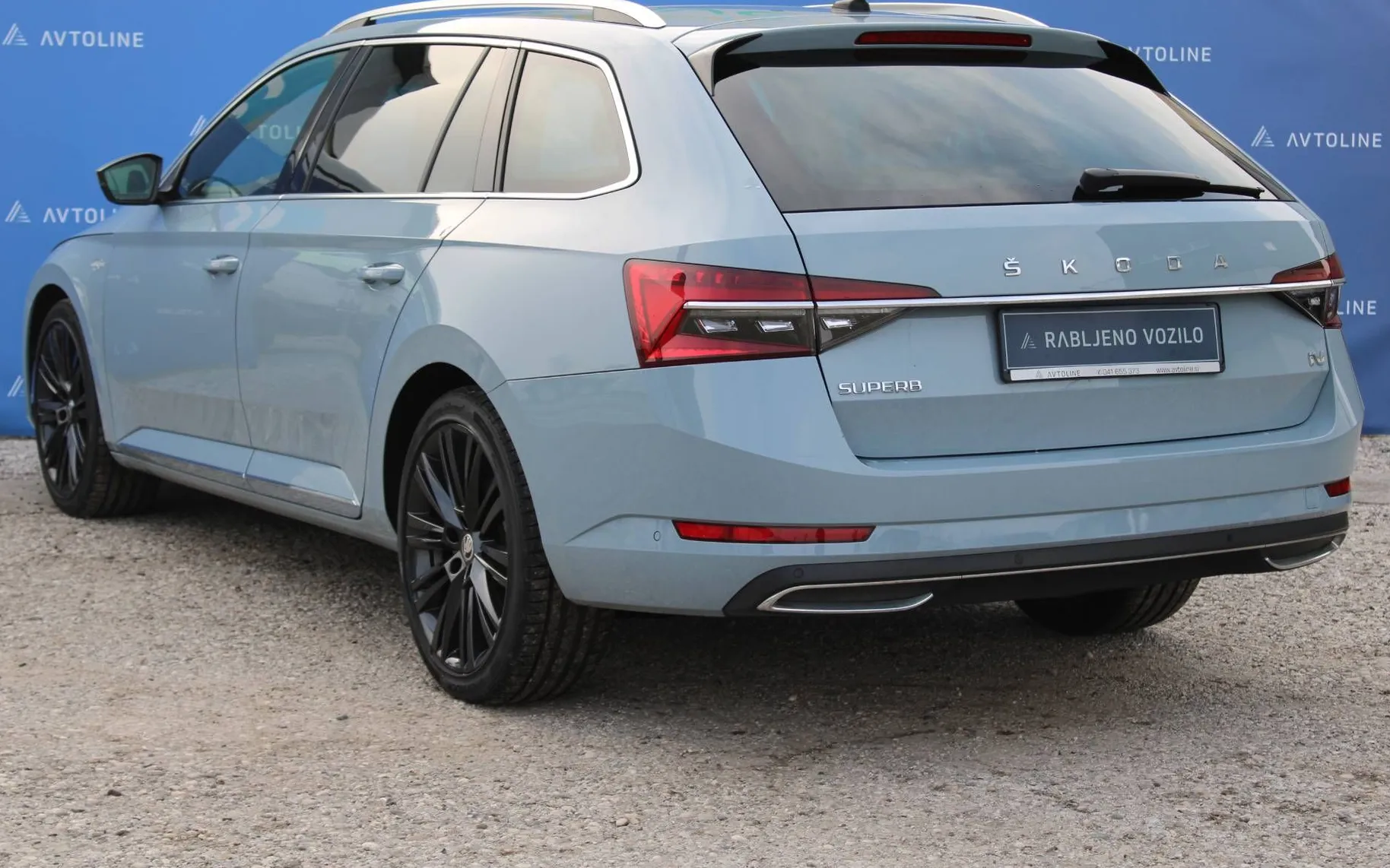 Zunanja slika - Škoda Superb - 1.4 TSI PHEV L K Combi DSG GRET-HLAJENJE SED.PANO. - 4