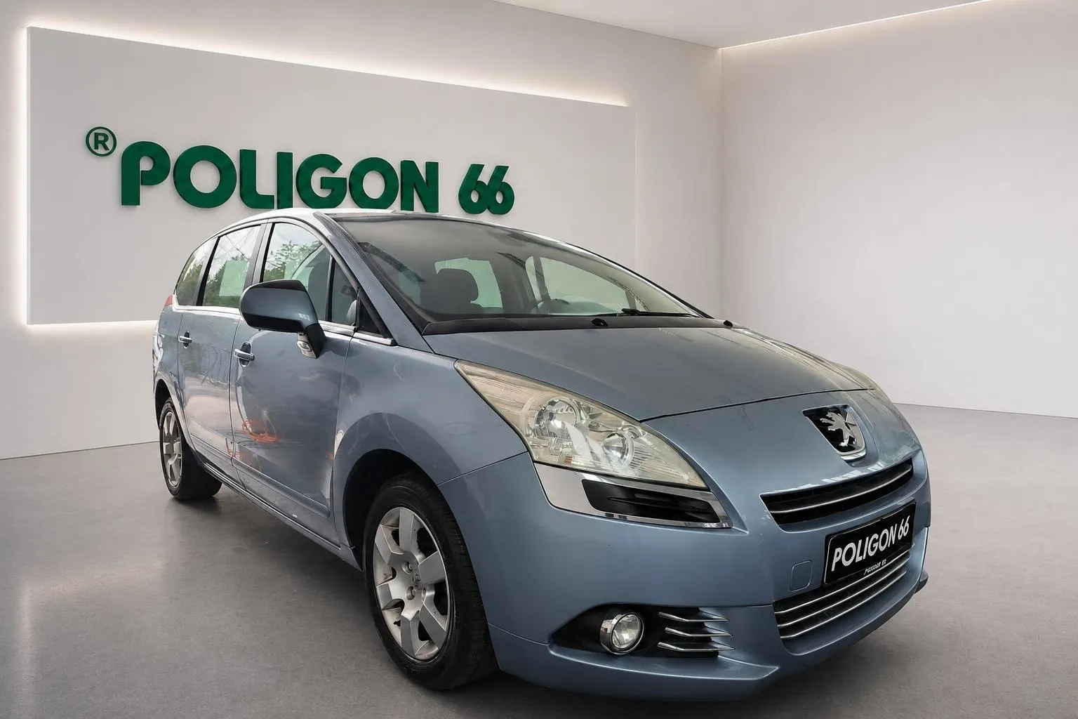 Notranja slika - Peugeot 5008 - 1.6 HDi-ODLIČEN-GARANCIJA-SLOVENSKO POREKLO - 7
