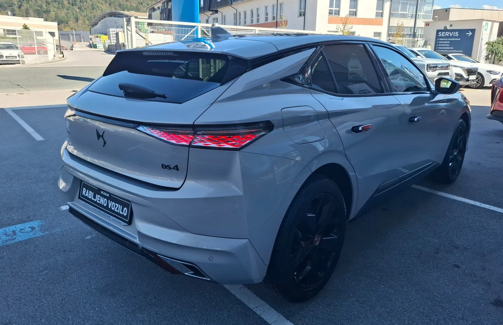 Zunanja slika - DS DS 4 - 130 Performance Line Avtomatik - POTRJENA KNJIGA - 8