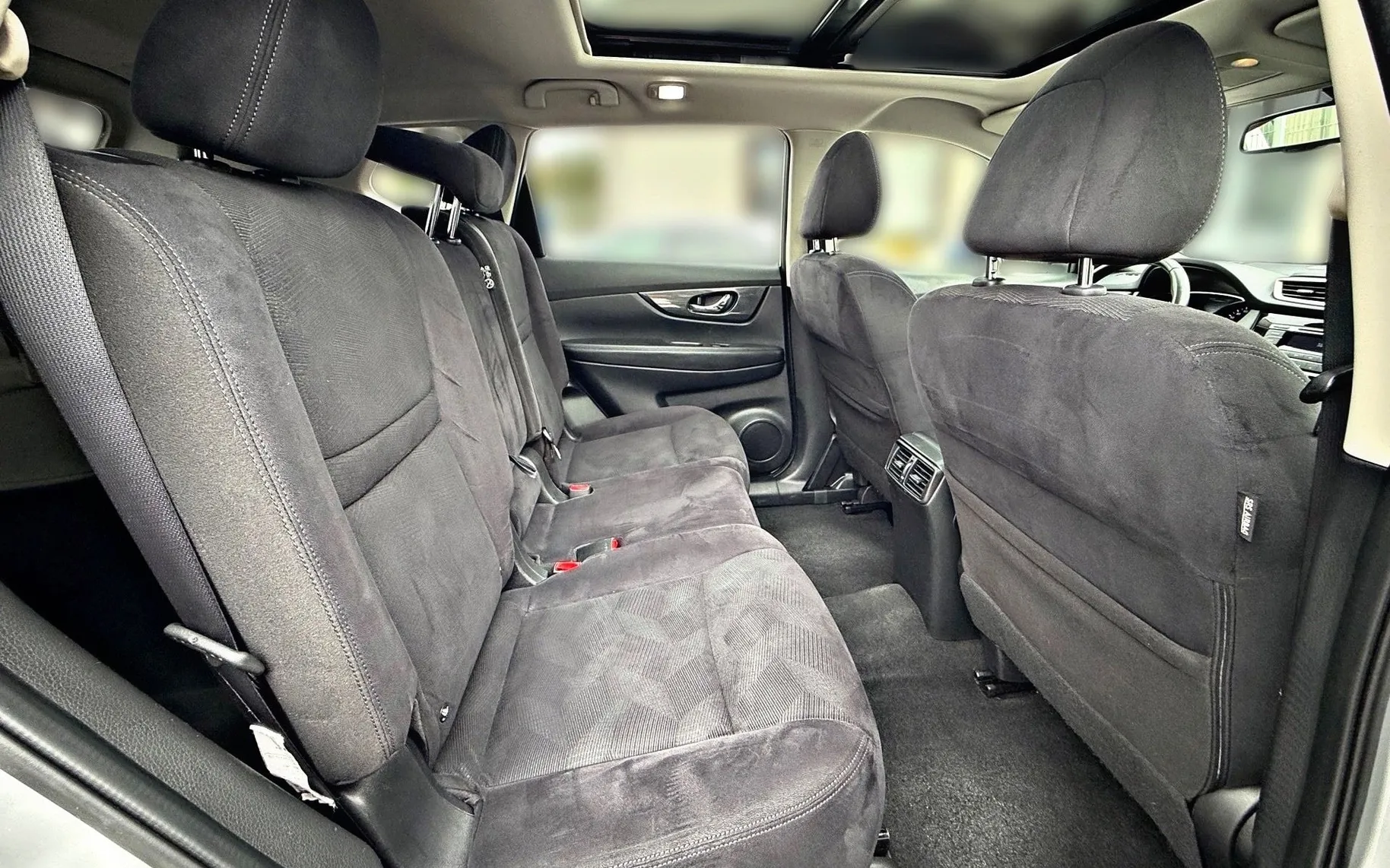 Notranja slika - Nissan X-Trail - 1.6 DCI 7SEDEŽEV-PANO-LED-GARANCIJA-KOT NOV... - 11