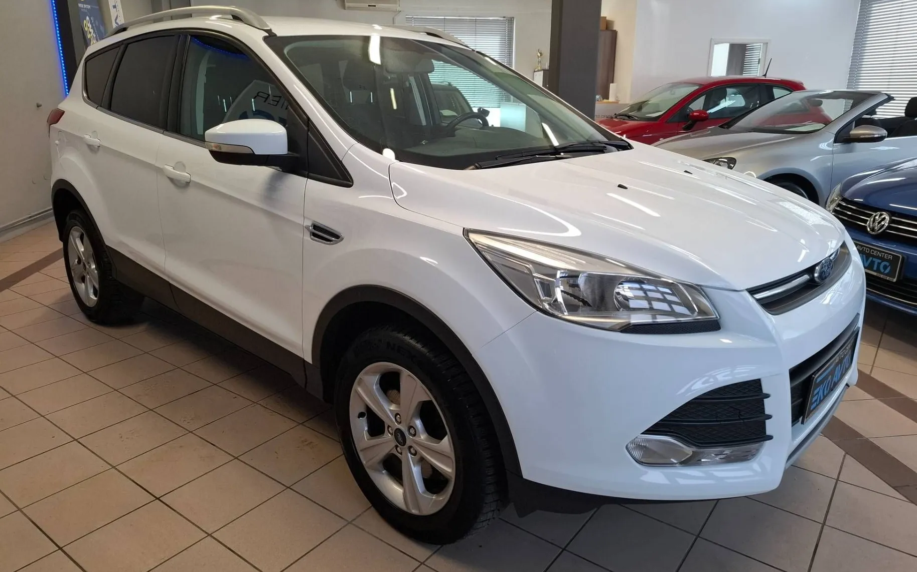 Zunanja slika - Ford Kuga - 1.6 SCTI 4x4 AVT.-TEMP-PDC-GRETJE SEDEŽEV-KOT NO - 2