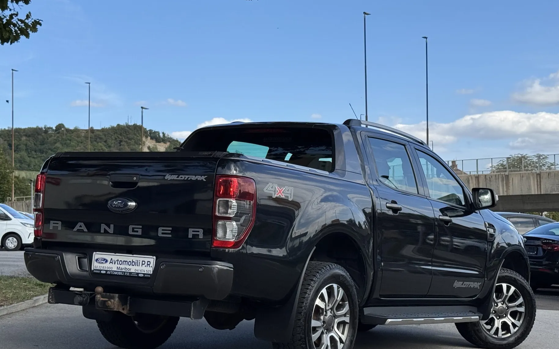 Zunanja slika - Ford Ranger - 3.2 TDCI DC 4X4 A6 WILDTRAK 1.LASTNIK SLO ROLO - 7